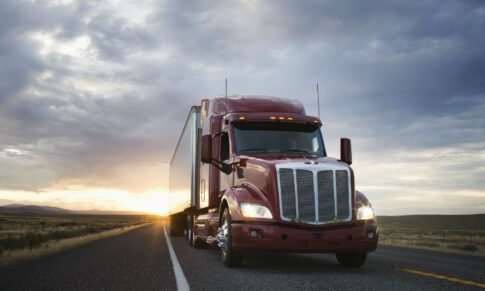 2 Challenges Facing The Trucking Industry
