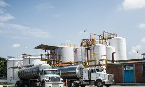 How to start a logistics career in the Texas oil field